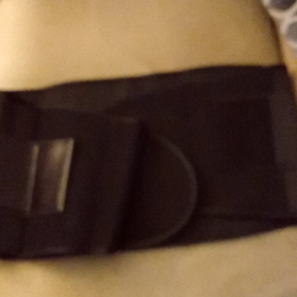 Backbrace - Picture 3 of 3